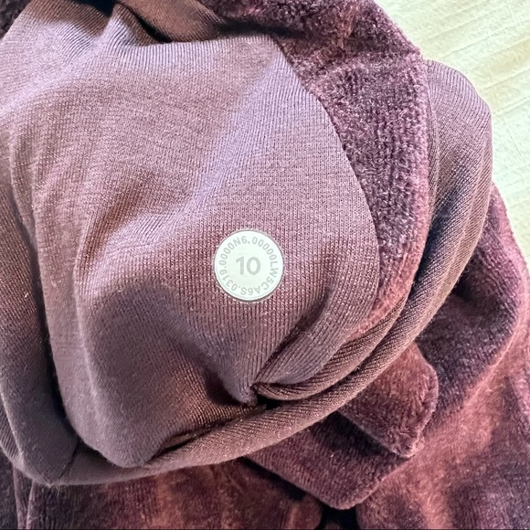 Lululemon Warm Down Jogger, 10 - Picture 6 of 6